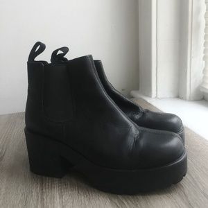 VAGABOND Platform Boots